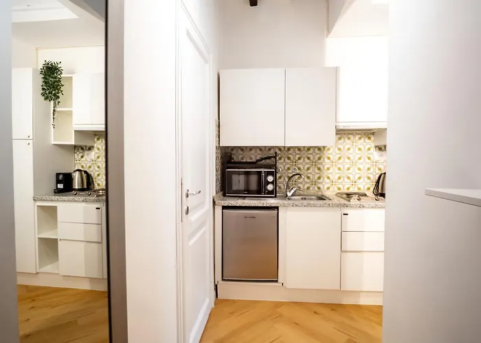 Elegantis Trevi - Just 50m From Trevi Fountain Апартаменты *