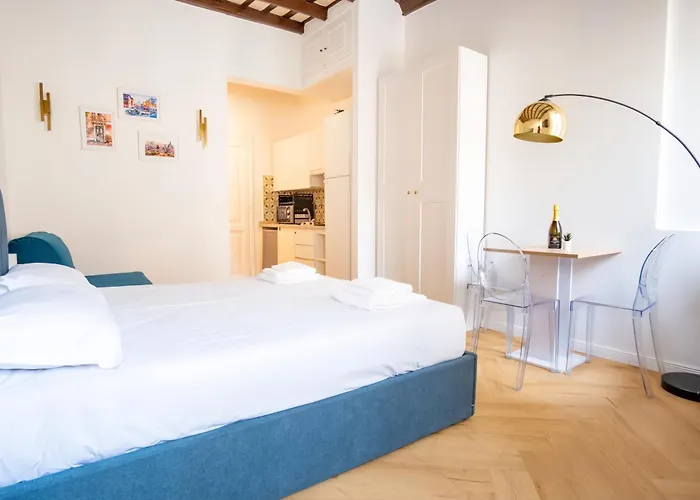 Elegantis Trevi - Just 50m From Trevi Fountain Апартаменты Рим